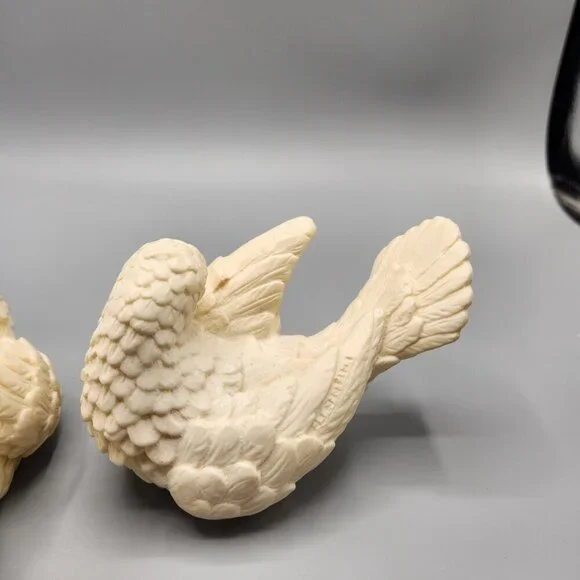 Vintage Santini Love Bird Dove Figurines Italy - Picture 6 of 12